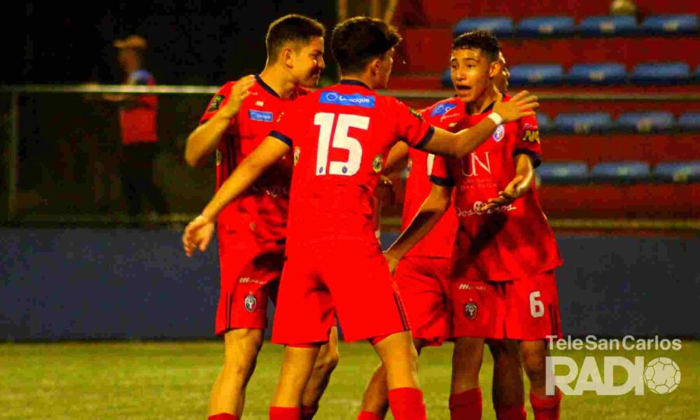 San Carlos U Toma Ventaja En La Semifinal Ante Saprissa Tscr