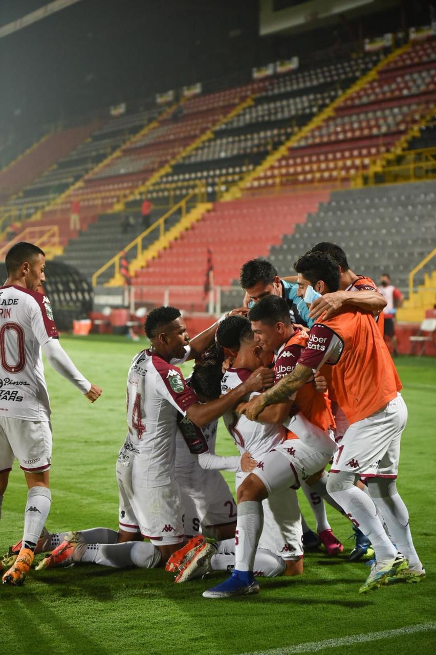 Saprissa demostró que es un equipo grande. Simple