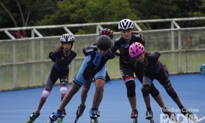 Patinadores en acción